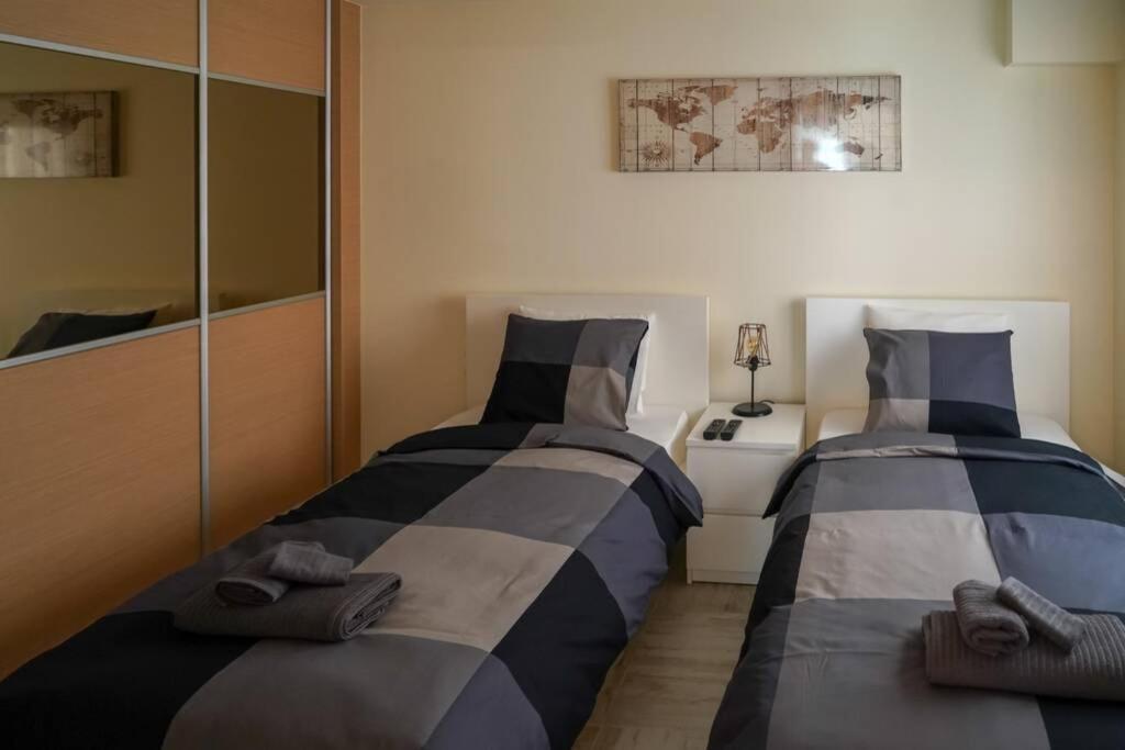 Modern Apartment In The City Center Joánina Kültér fotó
